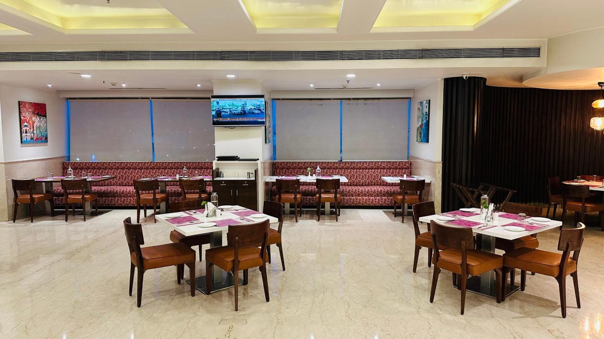 Regenta Hotel 4*